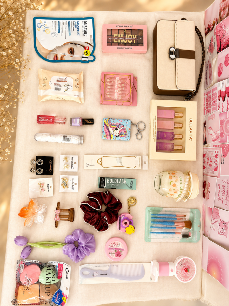 Platinum Hamper With Simple Box from scoophescoope